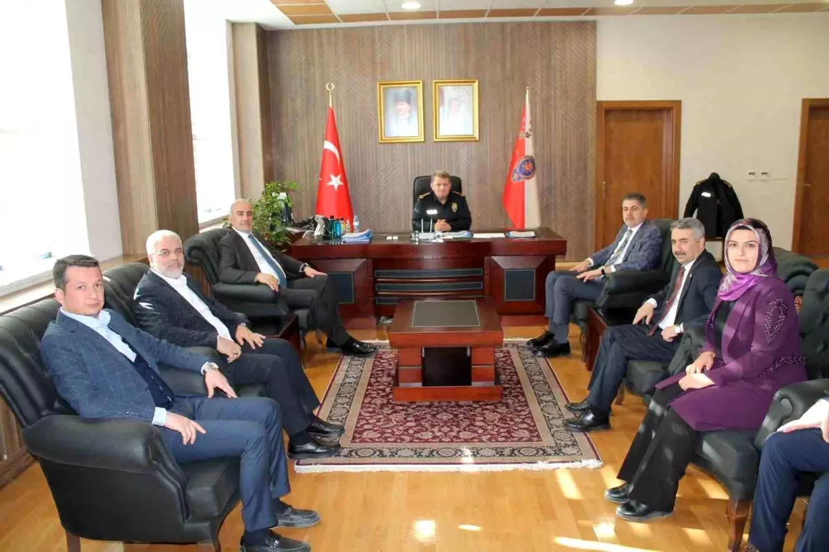 AK Parti’den Emniyet Müdürü’ne Ziyaret