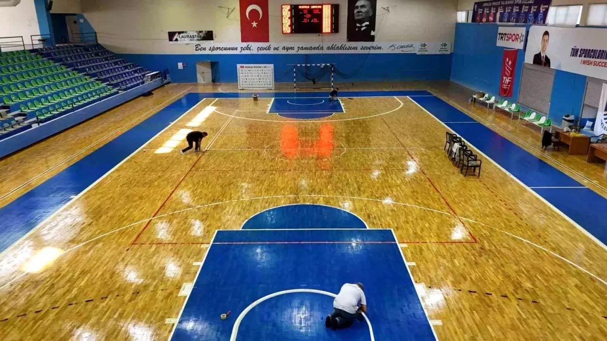 Bodrum’da Binnaz Karakaya Spor Salonu Yenilendi