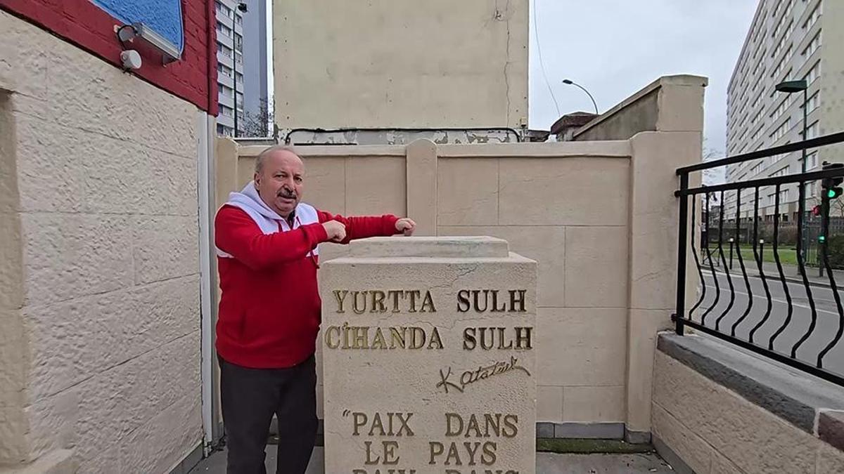 Fransa’daki ilk ve tek Atatürk büstünü çaldılar!