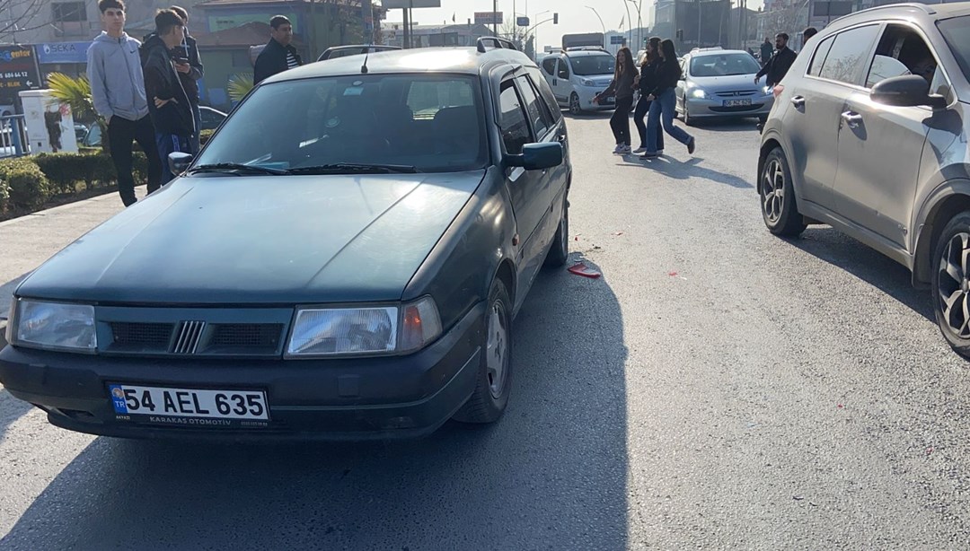 Gebze’de motosiklet otomobille çarpıştı: 1 yaralı