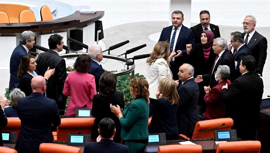 Meclis’te Can Atalay tartışması: AYM’nin kararı okundu, tansiyon yükseldi