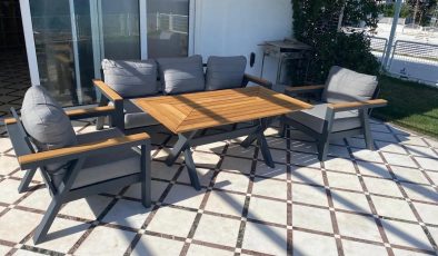 Bahçe Mobilyaları Seçimi ve Bahçe Mobilya Takımı Kurulumu